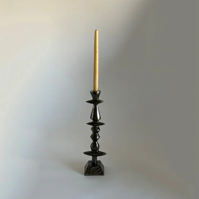 Totem candleholder - Nima Oberoi Lunares