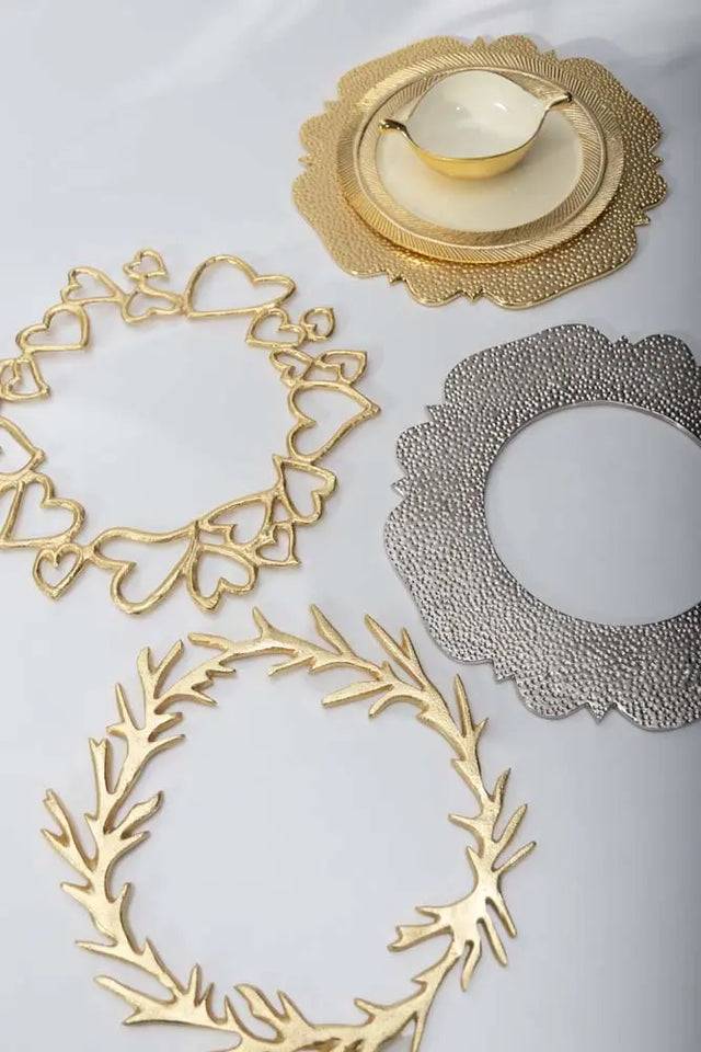 Branches Charger Gold - Nima Oberoi Lunares