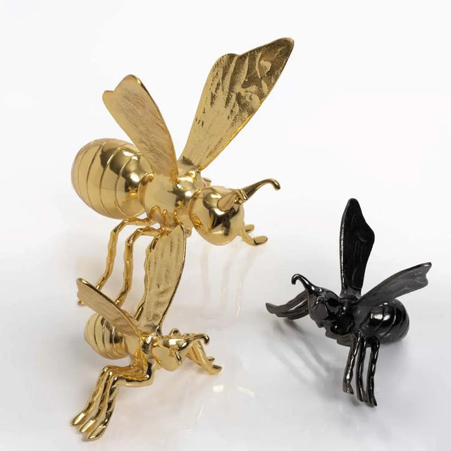 Worker Bee - Nima Oberoi Lunares