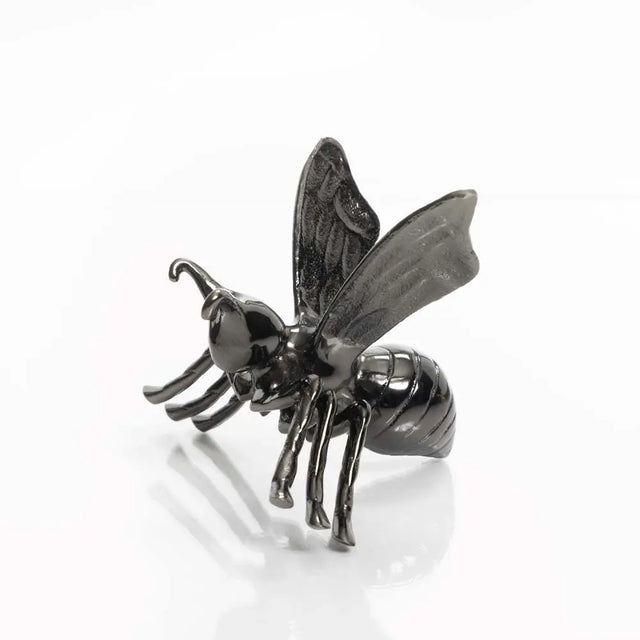 Worker Bee - Nima Oberoi Lunares