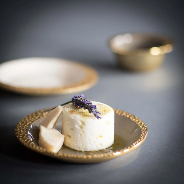 Cosmos Round Plate - Nima Oberoi Lunares