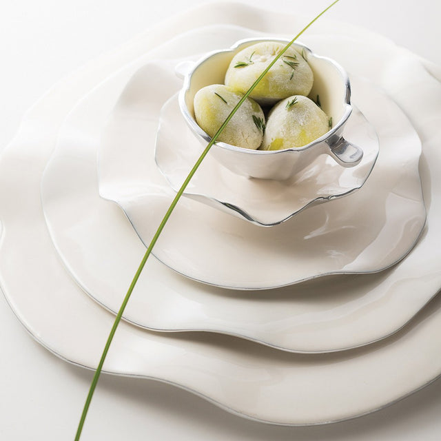 Ruffled Plates - Nima Oberoi Lunares