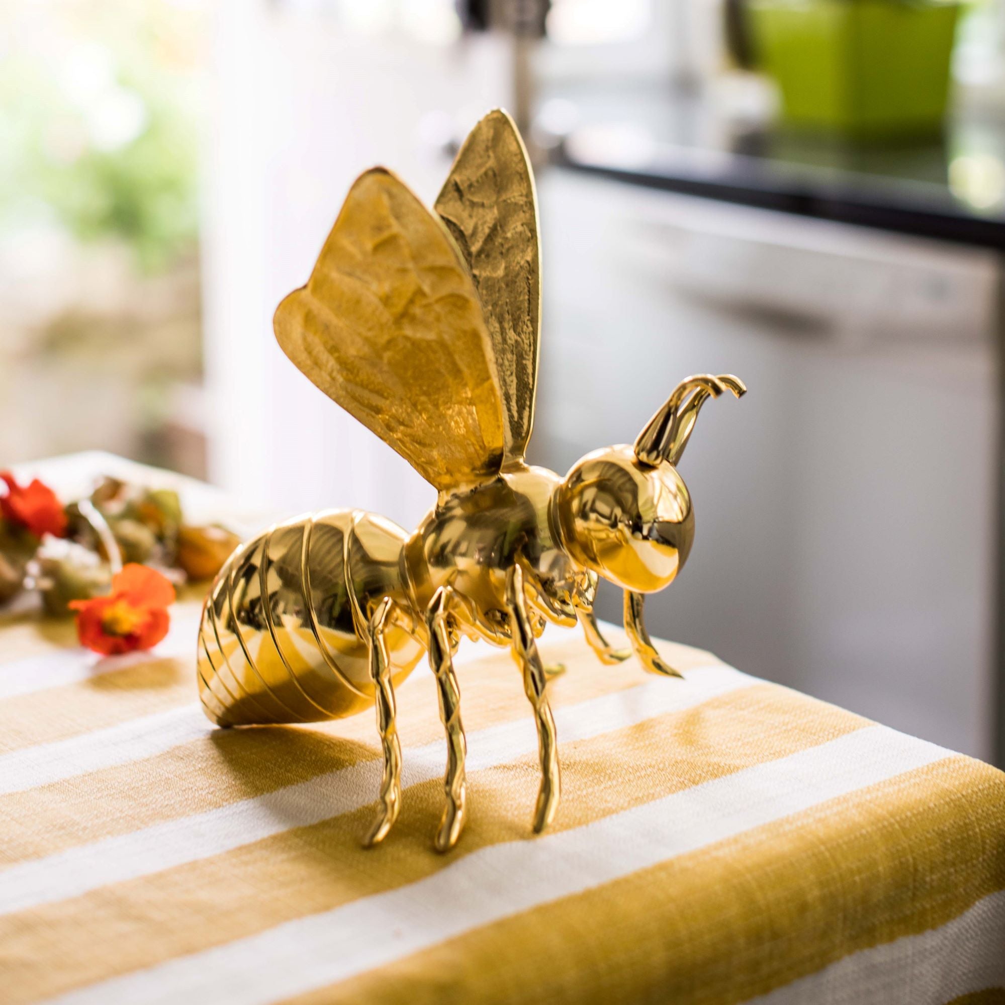 Queen Bee fashion Table Tray